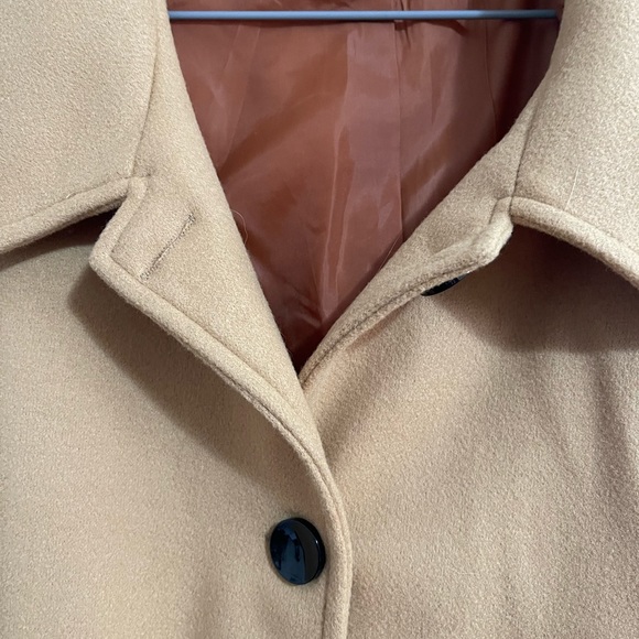 Shein Curve lightweight dressy coat. - Picture 3 of 5